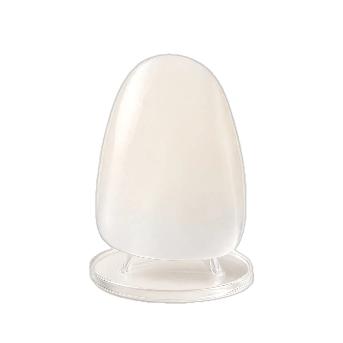 An ultra-thin porcelain veneer